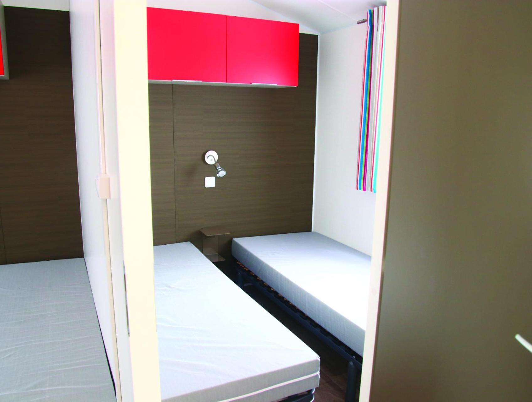 Devillac Camping Fontaine Du Roc 게스트하우스 객실 사진